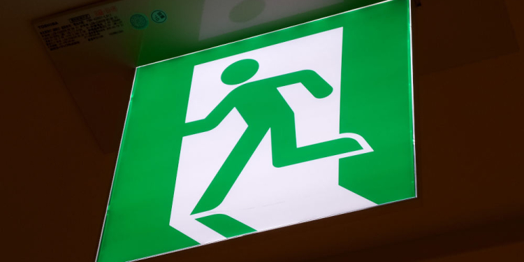 Landesregierung startet mit breiter gesellschaftlicher Unterstützung Bevölkerungsschutzkampagne „kommklar_sh“