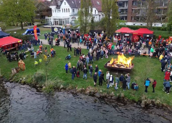 Kultur und Tradition: Stadtführung und Osterfeuer in Ratzeburg