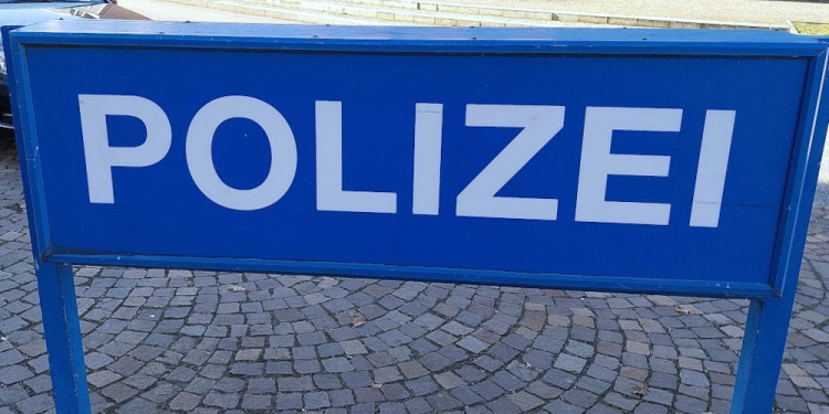 Hoher Sachschaden nach Brand eines Strohlagers