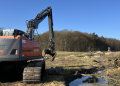 Wasser zurück in die Natur: Kreis Herzogtum Lauenburg renaturiert Bäche für mehr Artenvielfalt