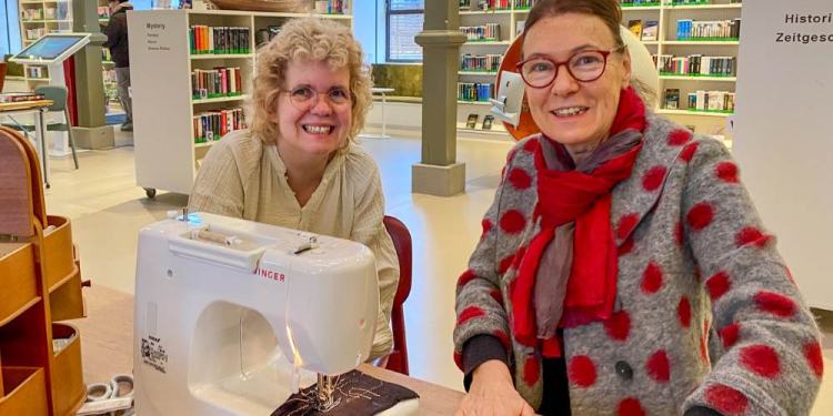 Im Repair-Café Lauenburg surren die Nähmaschinen für langlebige Mode