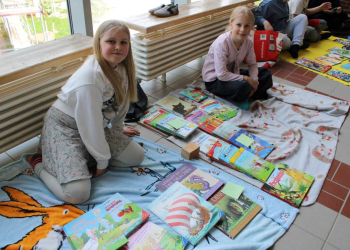 Bücherflohmarkt in der Grundschule Sandesneben