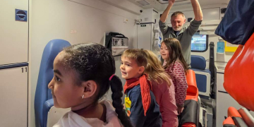 Die Kinder der Johanniter-Kita Traumland besuchten den Rettungsdienst 