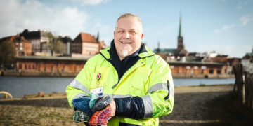 Das ist rekordverdächtig: Mehr als 1200 Mützen für Seeleute