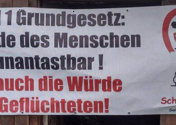 Mahnwache zum Tag des Grundgesetzes