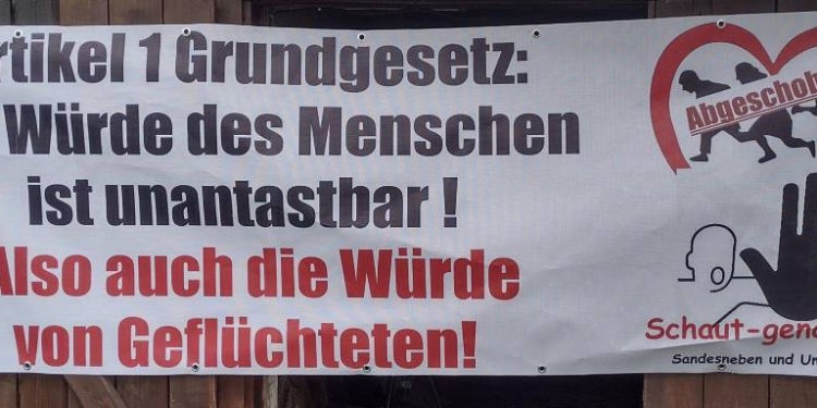 Mahnwache zum Tag des Grundgesetzes