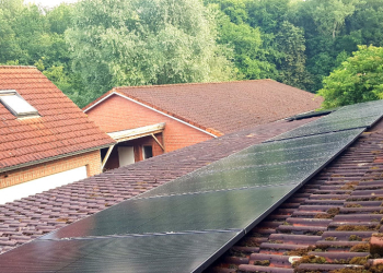 Solarstrom, Wärmepumpe und E-Auto – ein Haus setzt auf regionale Energielösungen