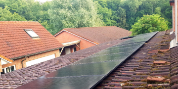 Solarstrom, Wärmepumpe und E-Auto – ein Haus setzt auf regionale Energielösungen