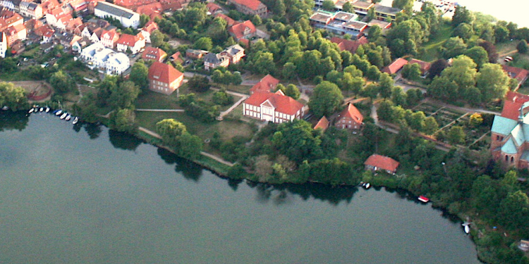 Big Band Bad Schwartau spielt bei „Musik am See“ in Ratzeburg