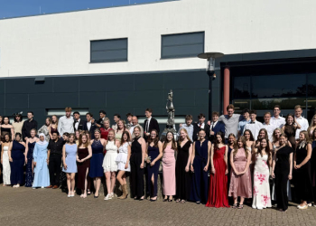 Abitur 2026: Diese Absolventen des BBZ Mölln feiern ihren Erfolg!