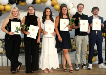 Abschlussfeier an der Gemeinschaftsschule Sandesneben