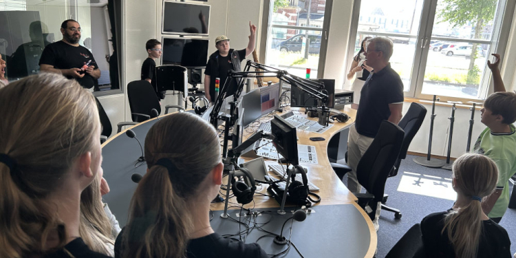 Schüler aus Sandesneben schnupperten Medienluft in Kiel