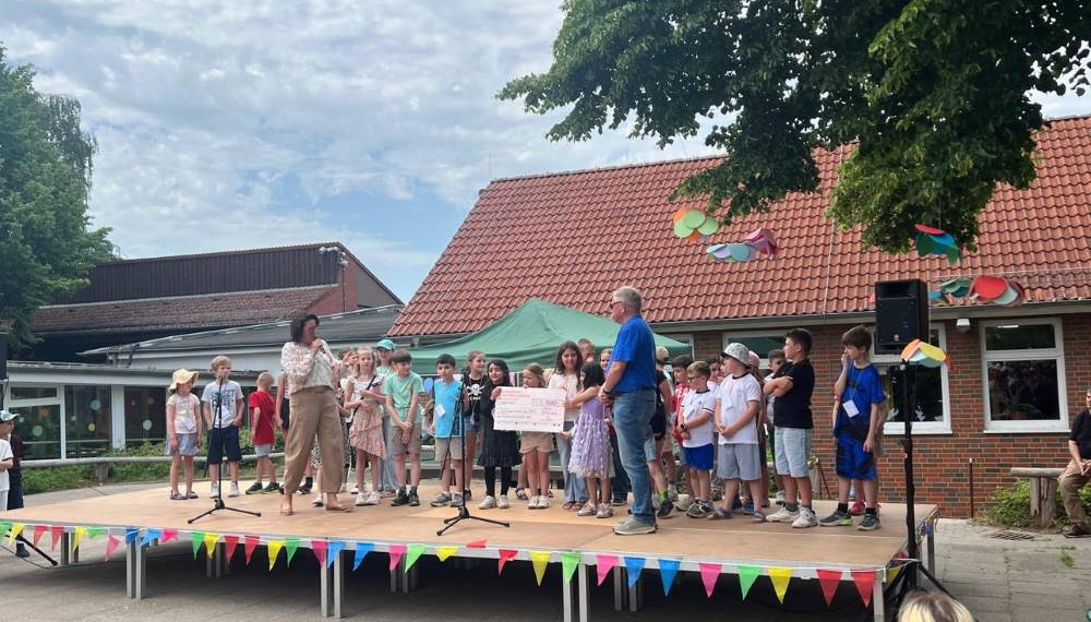 Miteinander – Voneinander – Füreinander: Schulfest an der Till-Eulenspiegel-Schule