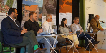 Diskussion: „Windkraftanlagen im Naturpark Lauenburgische Seen?“ 