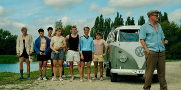 ADAMS ACHT Filmszene. Foto Majestic, Dujour, hfr