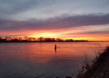 Wenn die Sonne über der Elbe untergeht: Romantischer Spaziergang durch Lauenburg