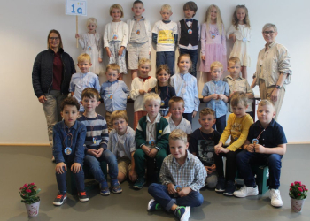 Die Grund- und Gemeinschaftsschule Sandesneben begrüßte rund 100 Schüler