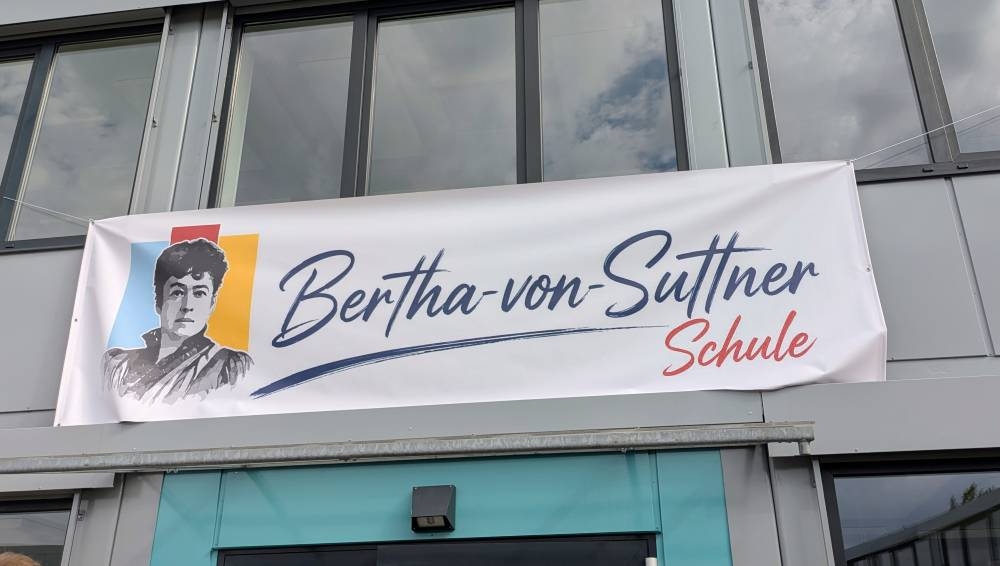 Herbstfest an der Bertha-von-Suttner-Schule: Einweihung des neuen Container-Campus