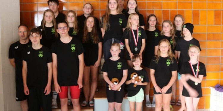 Schwimmsport: Löwensprint im Aqua Siwa