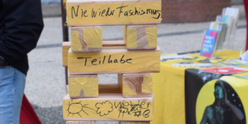 Lauenburg zeigt Haltung: „Tag und Nacht für Demokratie“ vom 6. bis 9. November