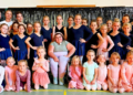 Kinder tanzen für einen guten Zweck